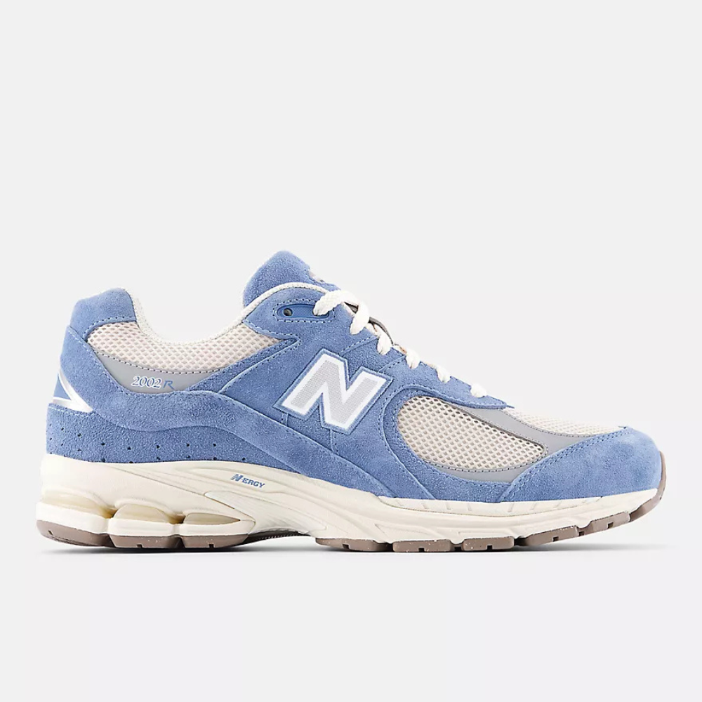 New Balance 2002R Sneakers