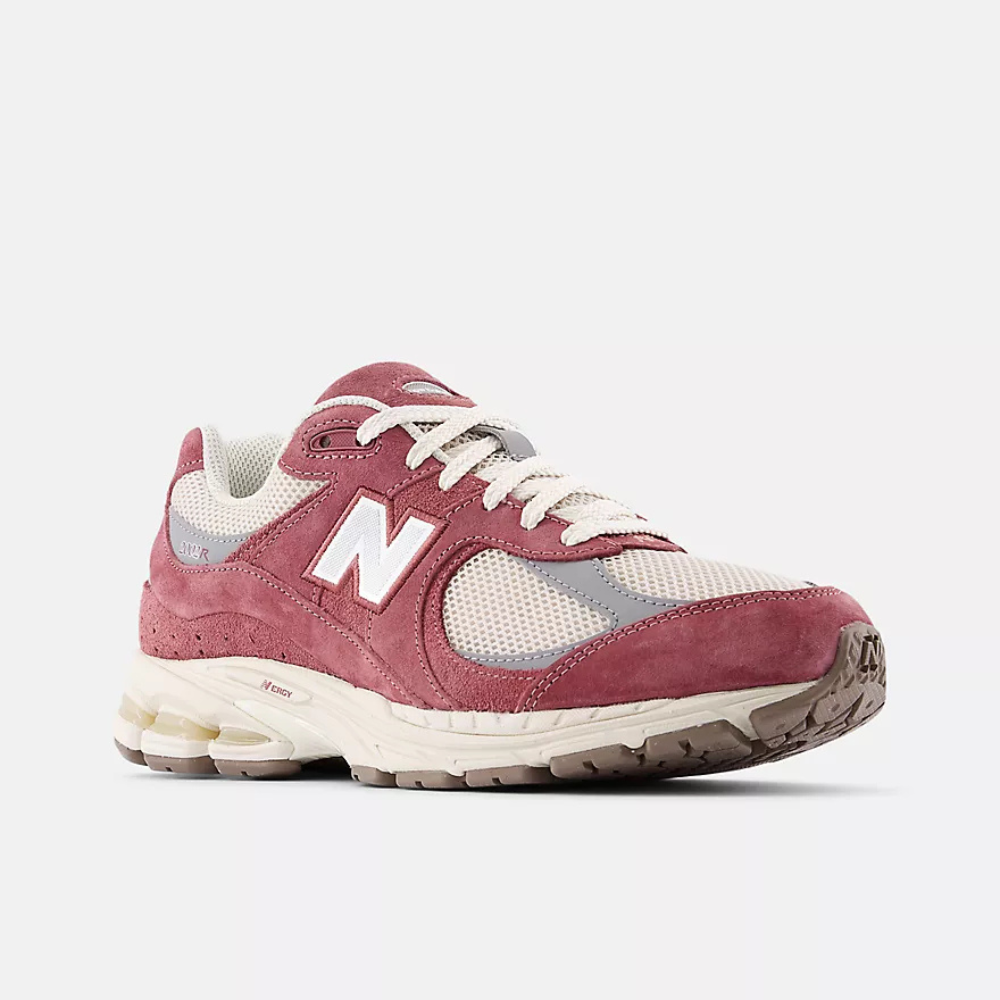 New Balance 2002R Sneakers