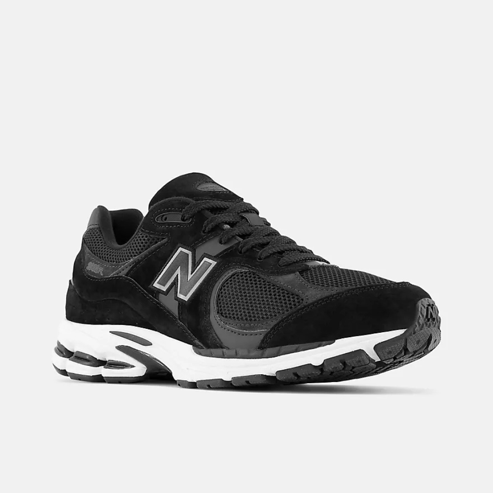 New Balance 2002R Sneakers