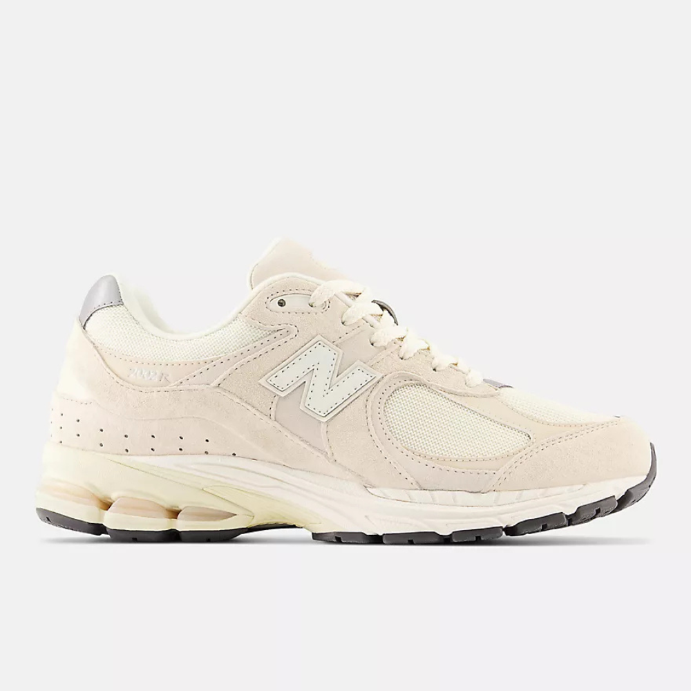 New Balance 2002R Sneakers