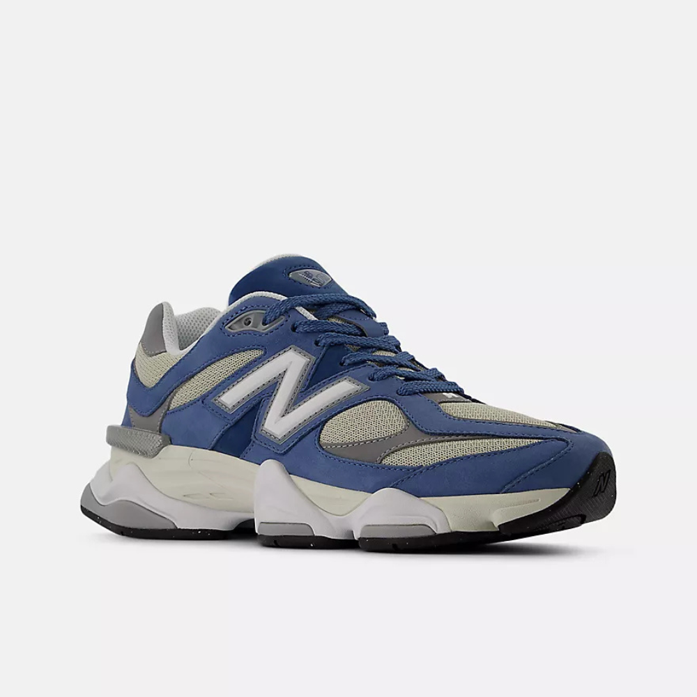 New Balance 9060 Sneakers