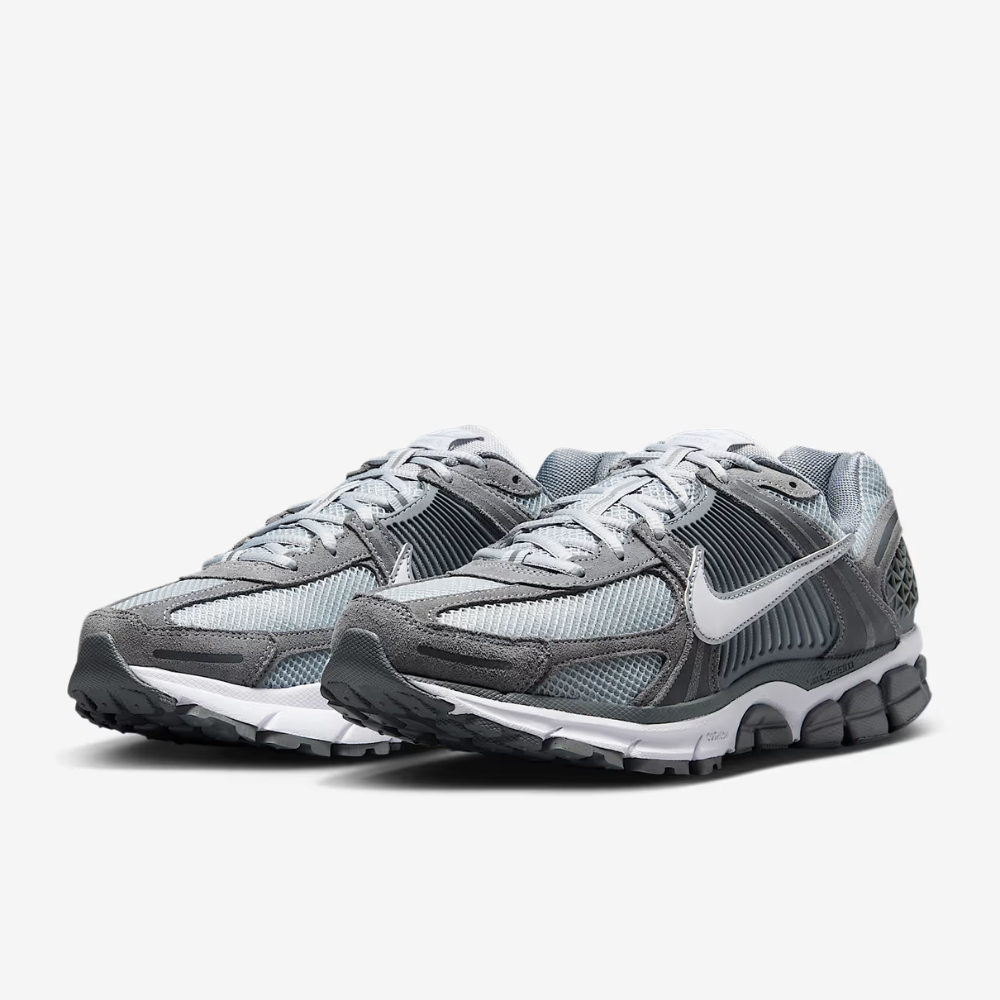Nike Zoom Vomero 5 Sneakers